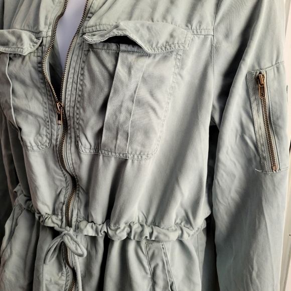 BKE Buckle Anorak Drawstring Jacket - Picture 2 of 5